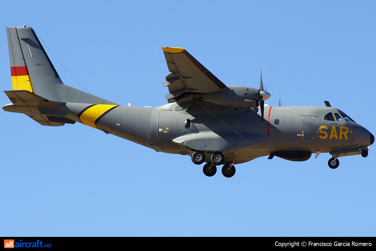 T.19B-14 · CASA CN-235-100M · (LPA / GCLP)