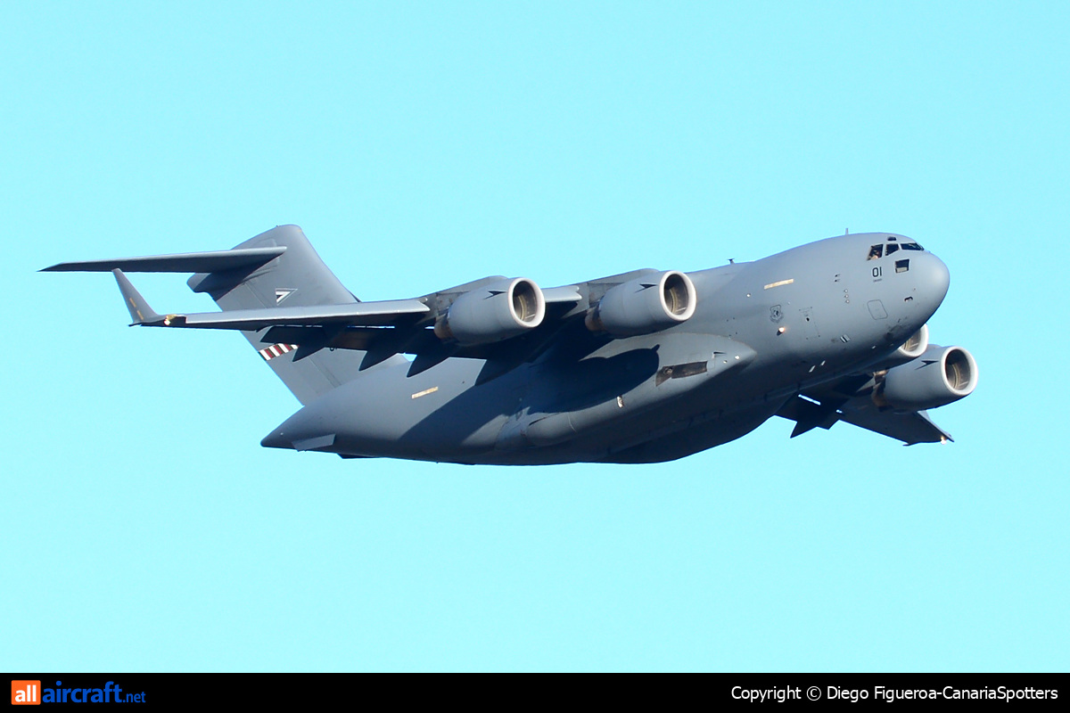 08-0001 · Boeing C-17A Globemaster III · (LPA / GCLP)