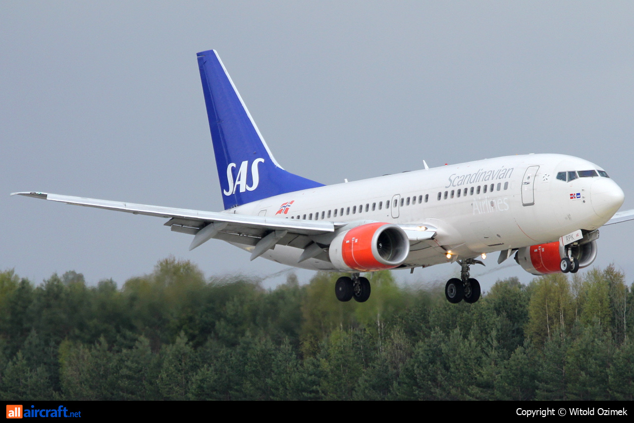 LN-RPK · Boeing 737-783 · (OSL / ENGM)