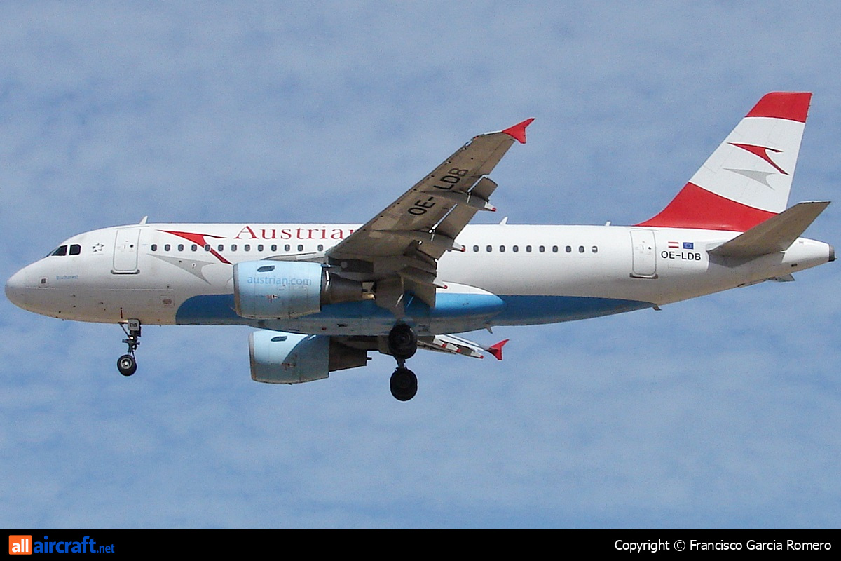 OE-LDB · Airbus A319-112 · (LPA / GCLP)