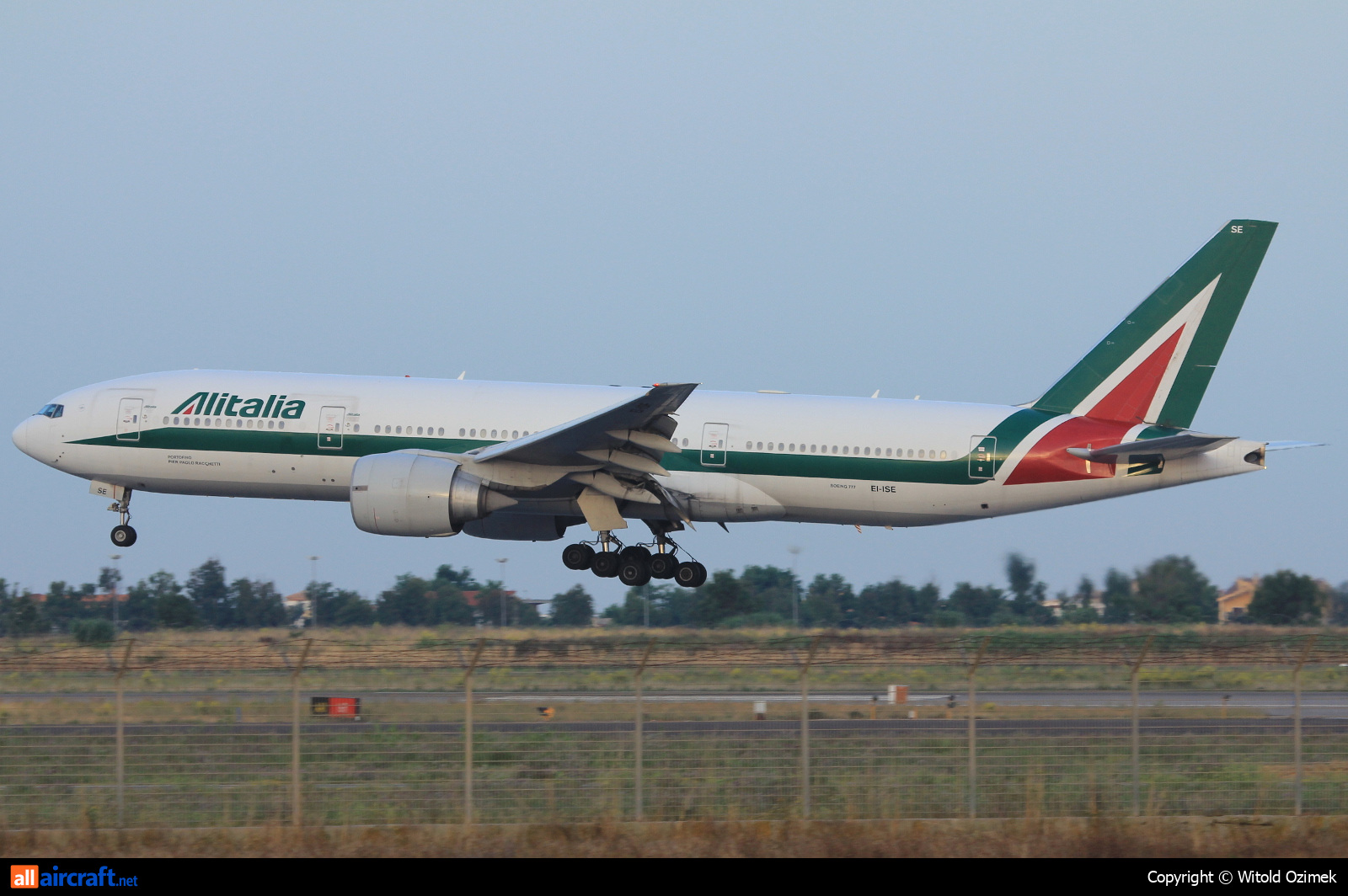 EI-ISE · Boeing 777-243/ER · (FCO / LIRF)