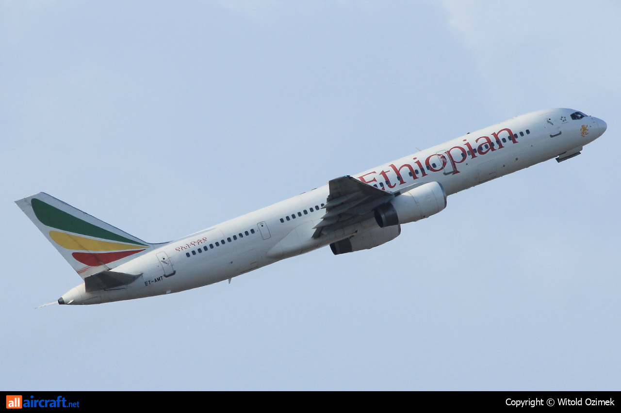 ET-AMT · Boeing 757-23N · (FCO / LIRF)