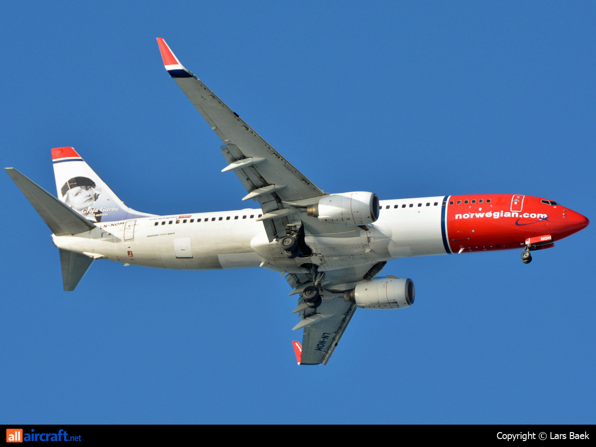 LN-NOM · Boeing 737-86N(WL) · (CPH / EKCH)