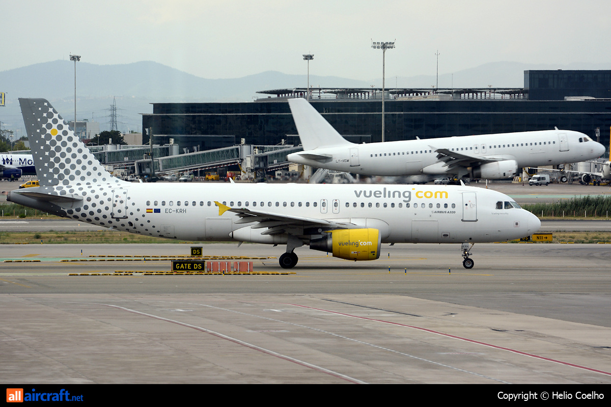 EC-KRH · Airbus A320-214 · (BCN / LEBL)