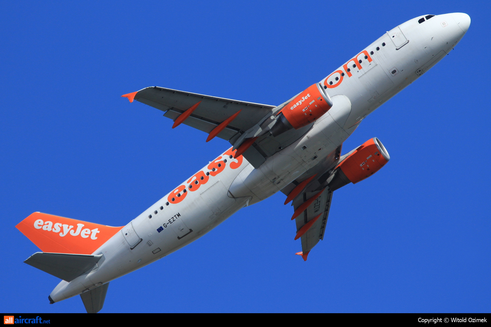 G-EZTM · Airbus A320-214 · (FCO / LIRF)