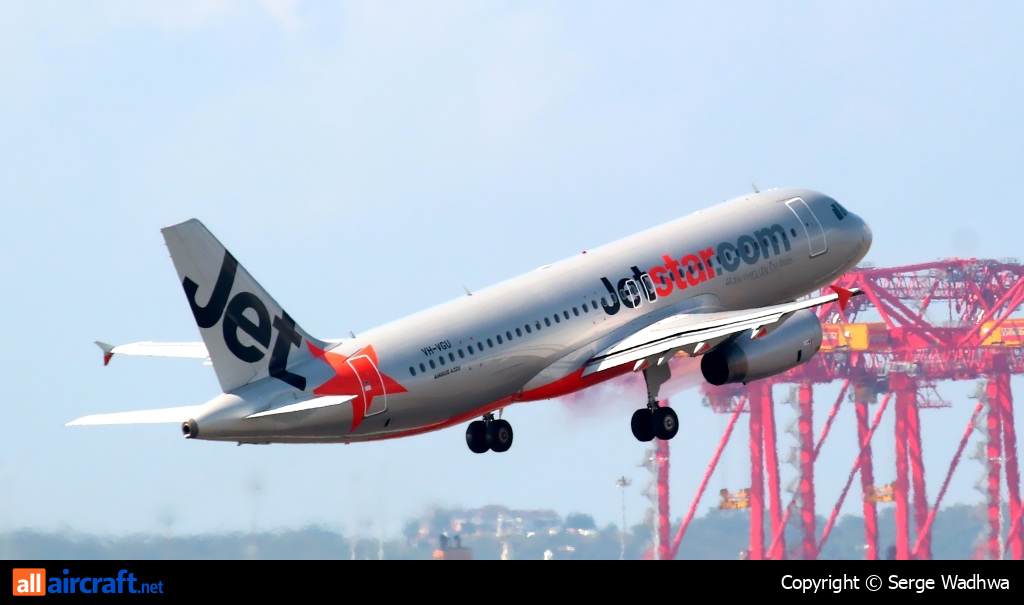 VH-VGU · Airbus A320-232 · (SYD / YSSY)