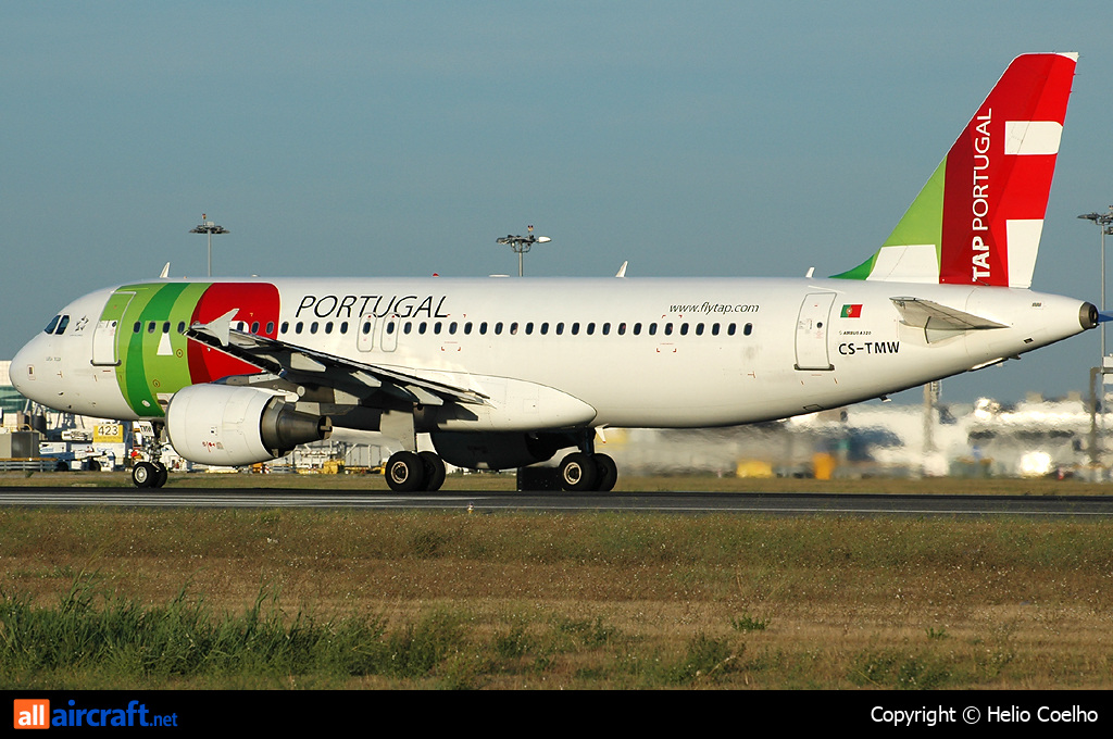 CS-TMW · Airbus A320-214 · (LIS / LPPT)