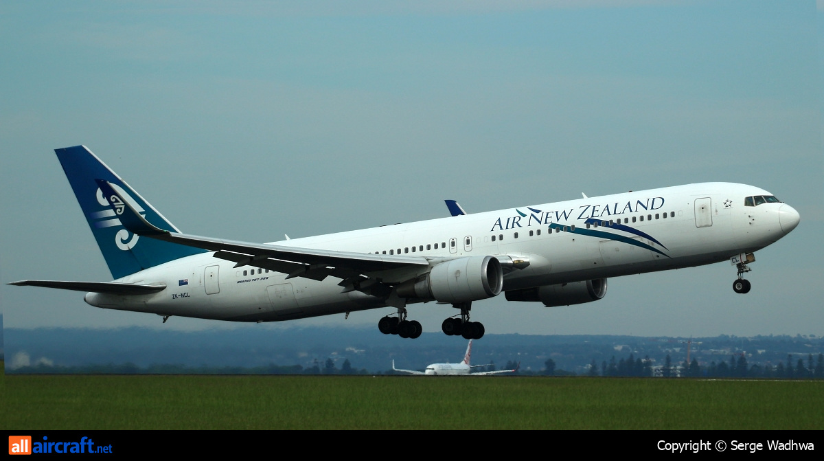 ZK-NCL · Boeing 767-319/ER · (SYD / YSSY)