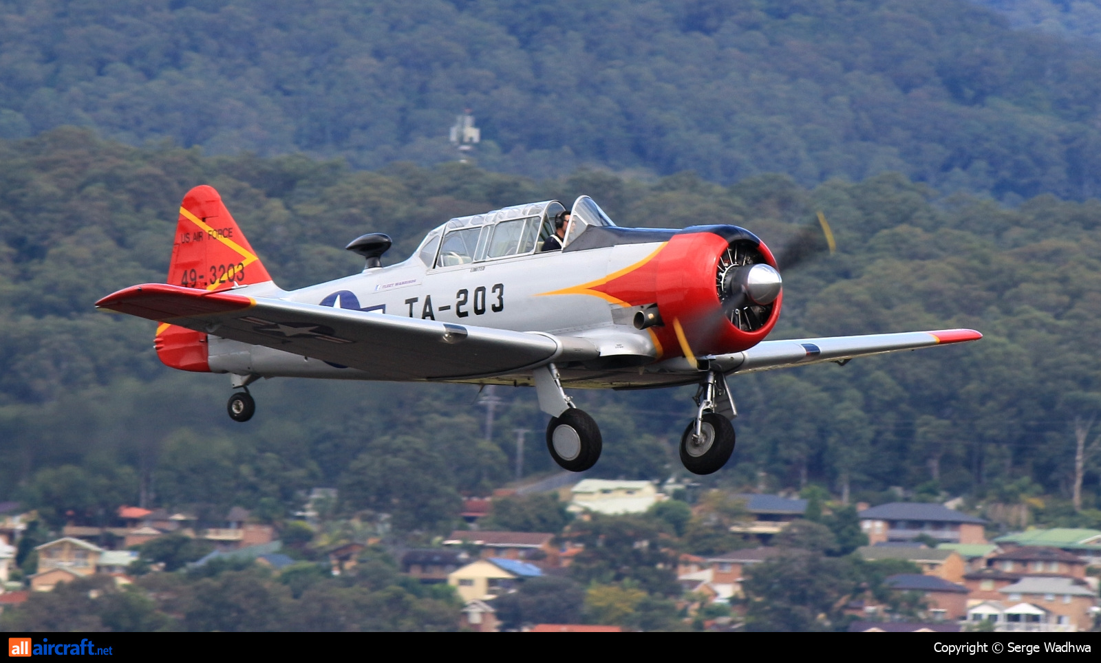 VH-WHF · North American AT-6G Texan · (WOL / YWOL)