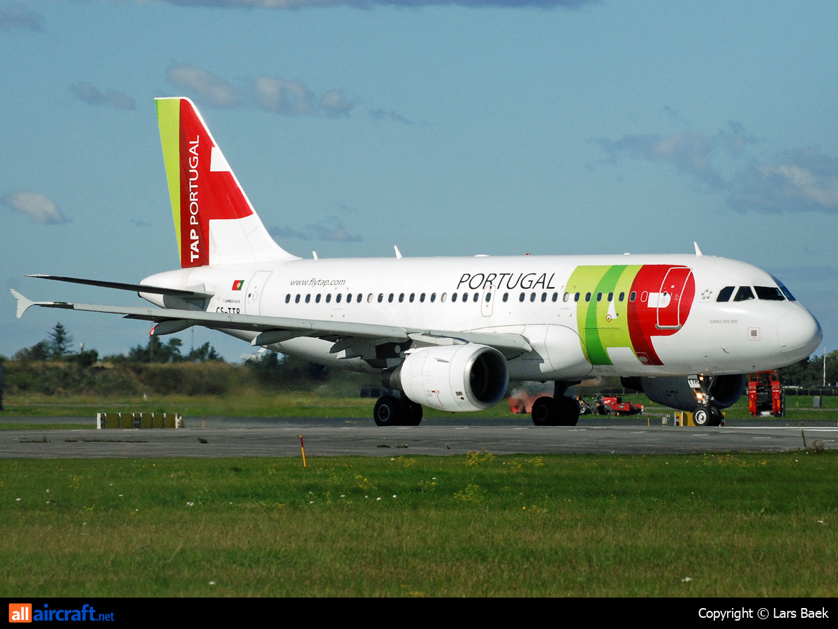 CS-TTR · Airbus A319-112 · (CPH / EKCH)