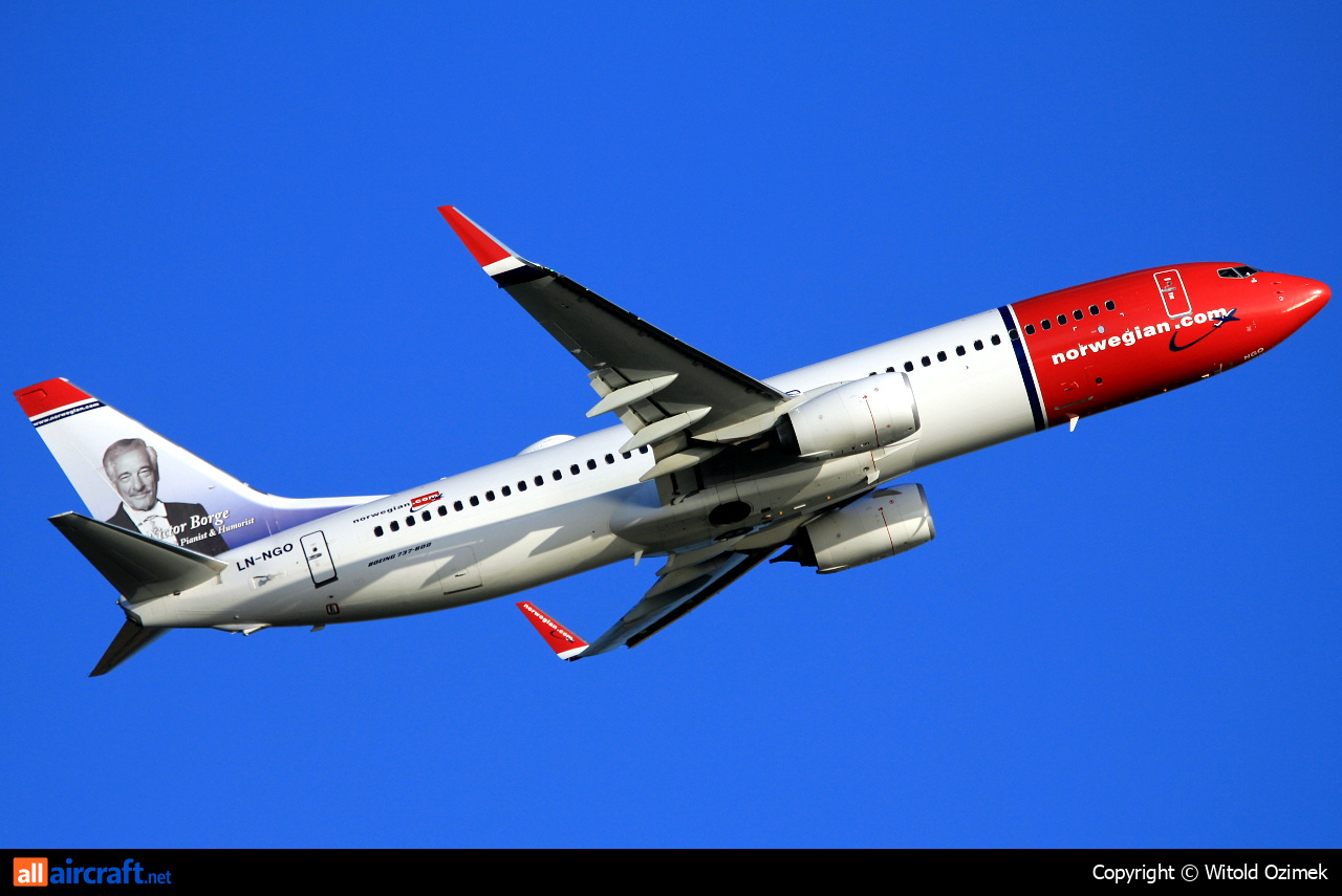 LN-NGO · Boeing 737-8JP(WL) · (FCO / LIRF)