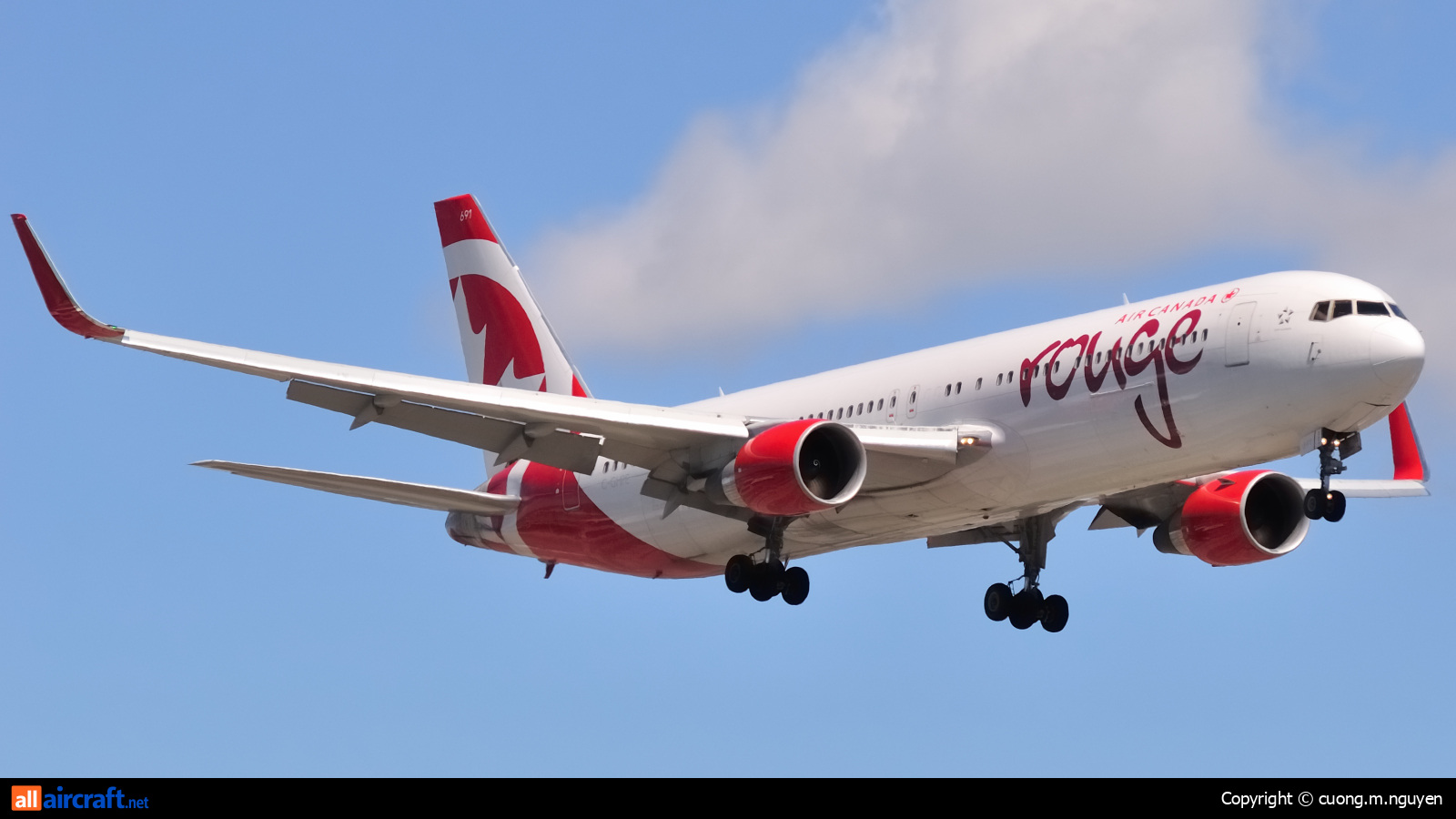 C-GHPE · Boeing 767-33A/ER · (YUL / CYUL)