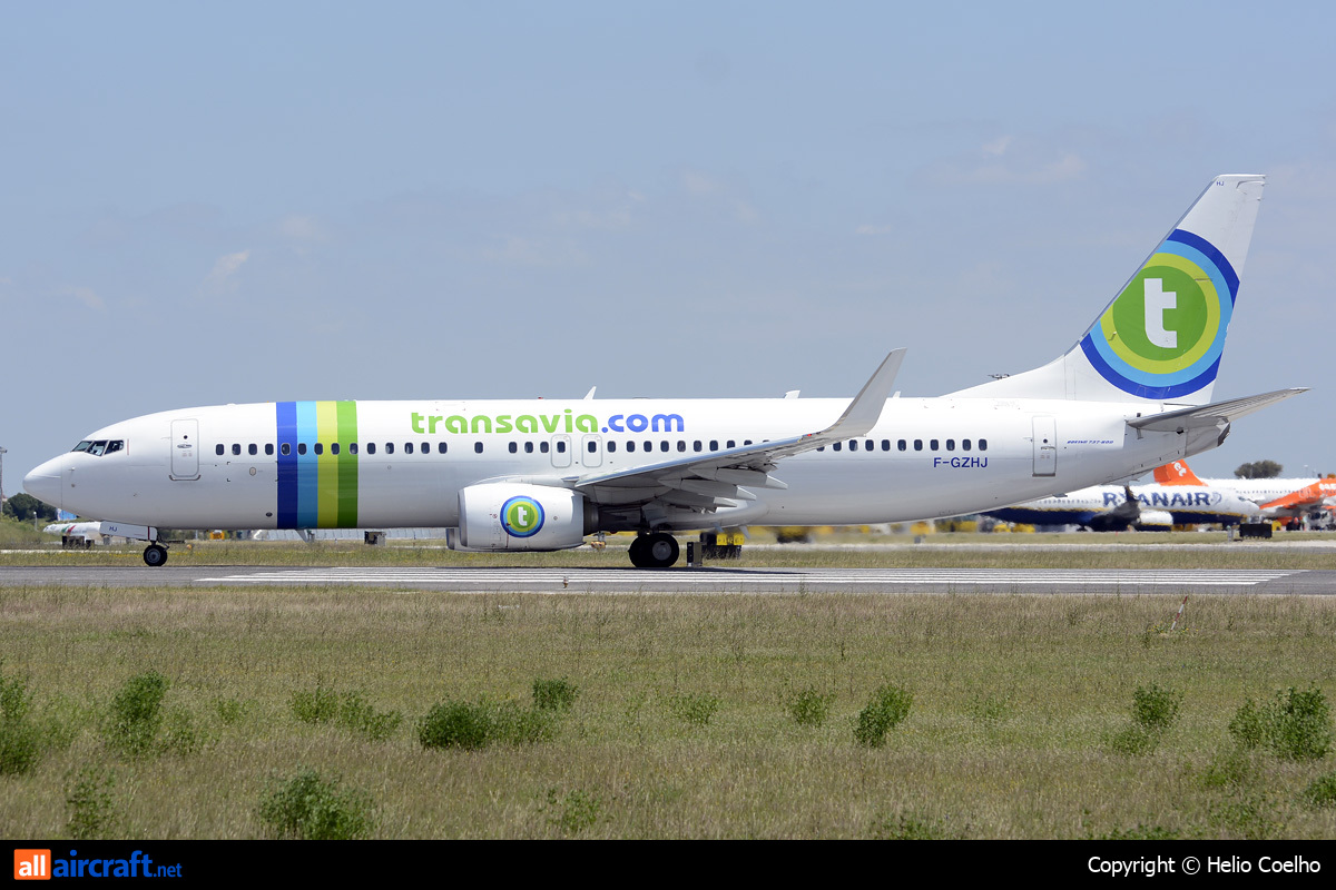 F-GZHJ · Boeing 737-86J(WL) · (LIS / LPPT)