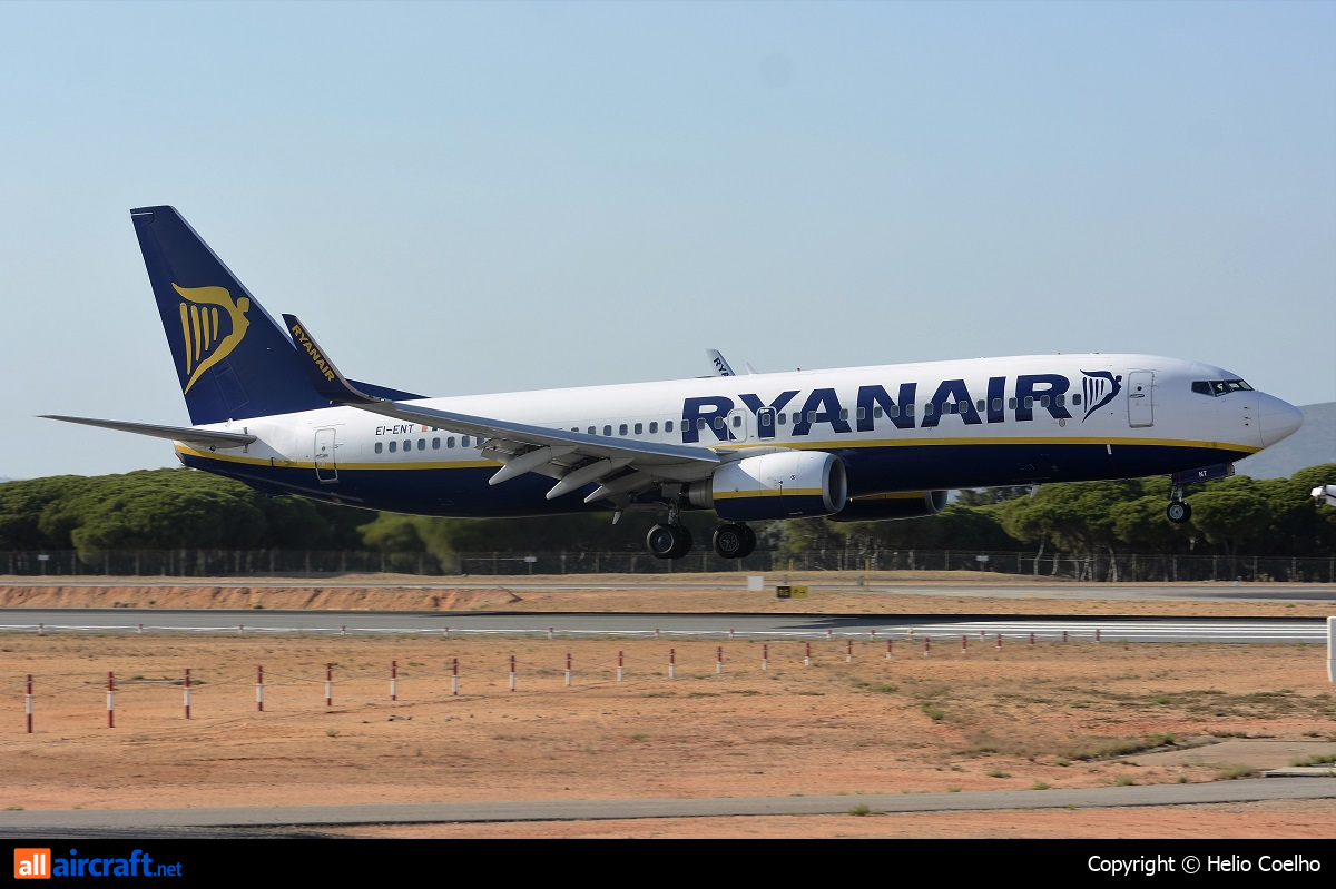 EI-ENT · Boeing 737-8AS(WL) · (FAO / LPFR)