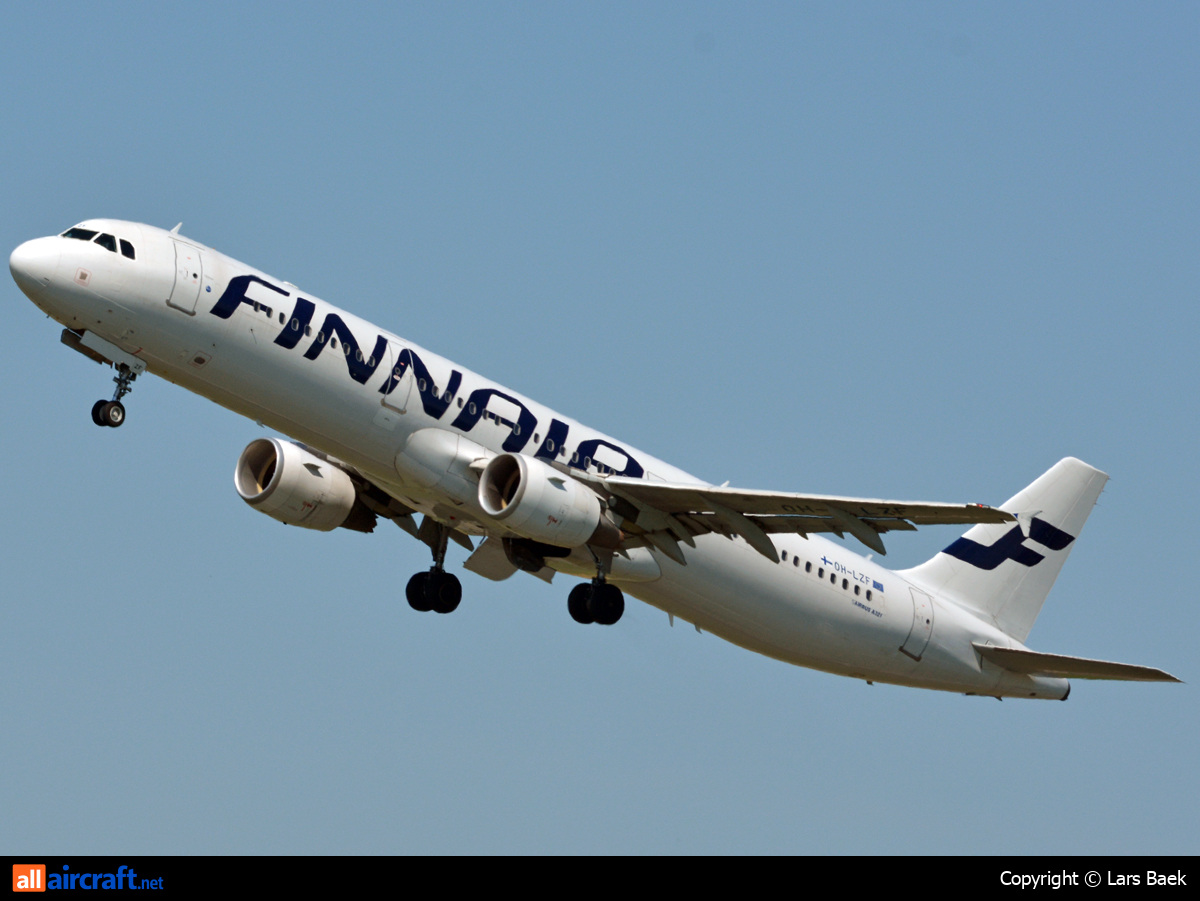 OH-LZF · Airbus A321-211 · (CPH / EKCH)