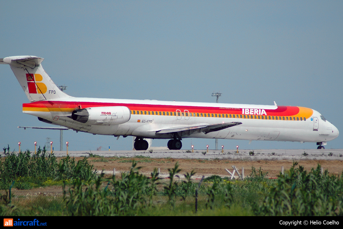 EC-FPD · McDonnell Douglas MD-88 · (AGP / LEMG)
