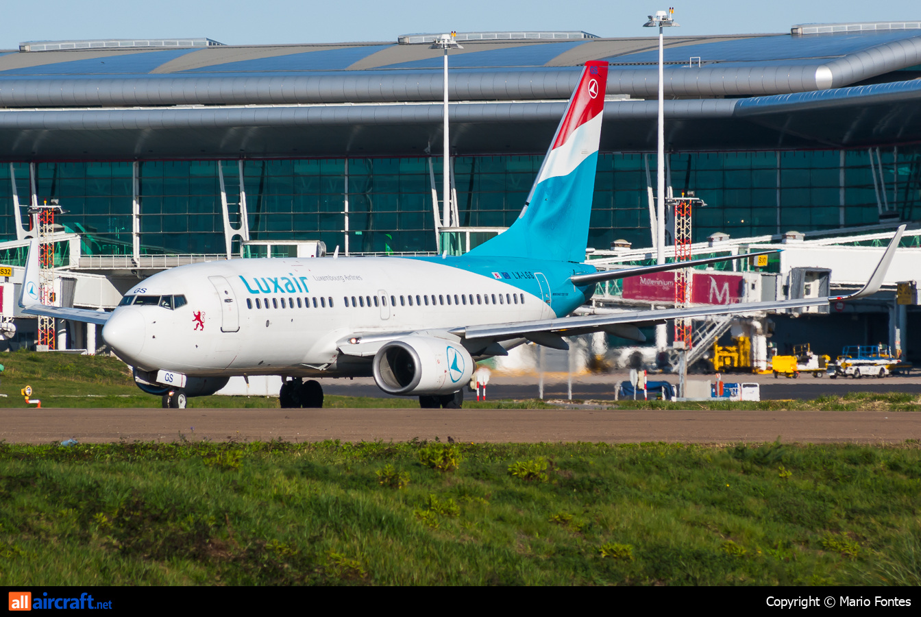 LX-LBA · Boeing 737-8C9(WL) · (OPO / LPPR)