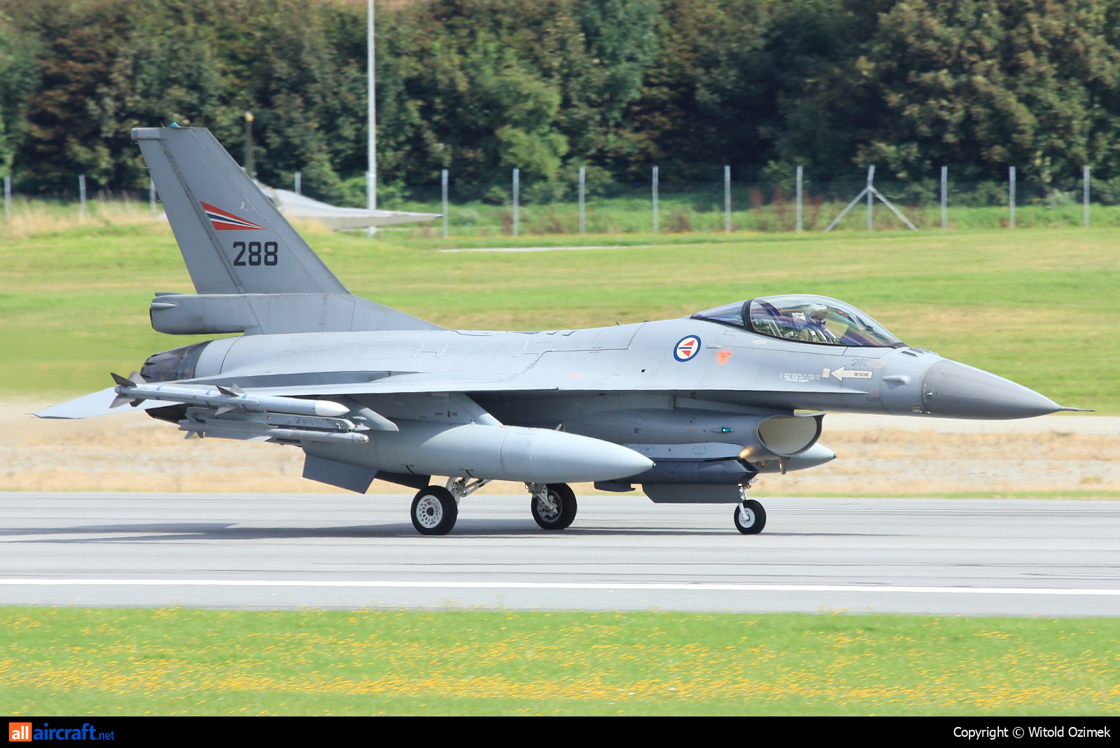288 · General Dynamics F-16AM · (SVG / ENZV)