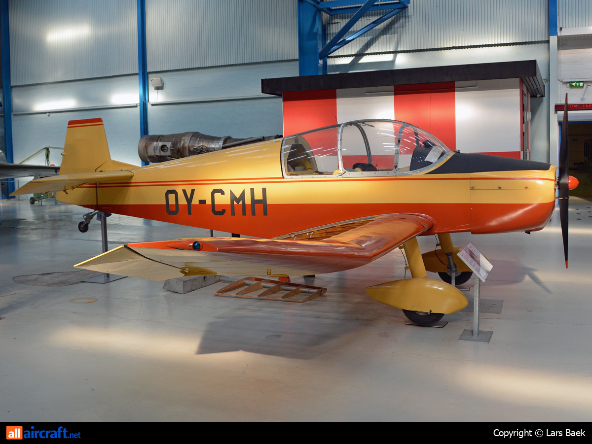OY-CMH · Jodel D-112 · --