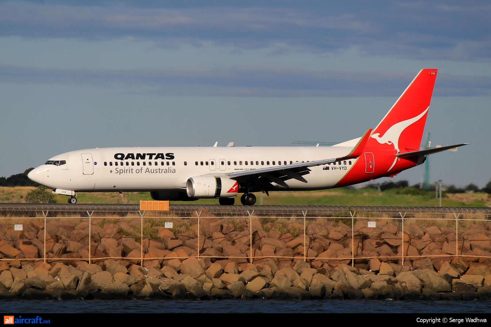 VH-VYD · Boeing 737-838(WL) · (SYD / YSSY)