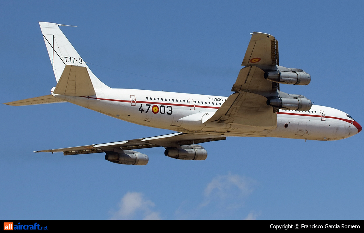 T.17-3 · Boeing 707-368C(KC) · (LPA / GCLP)