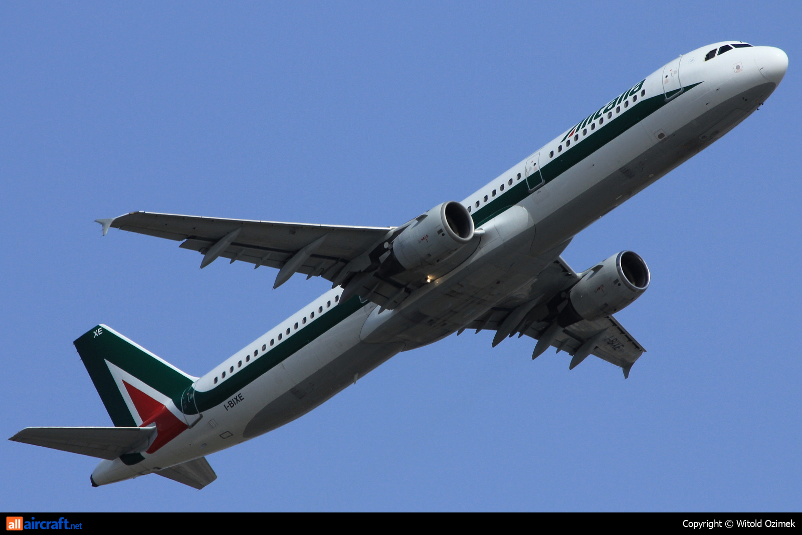 I-BIXE · Airbus A321-112 · (FCO / LIRF)