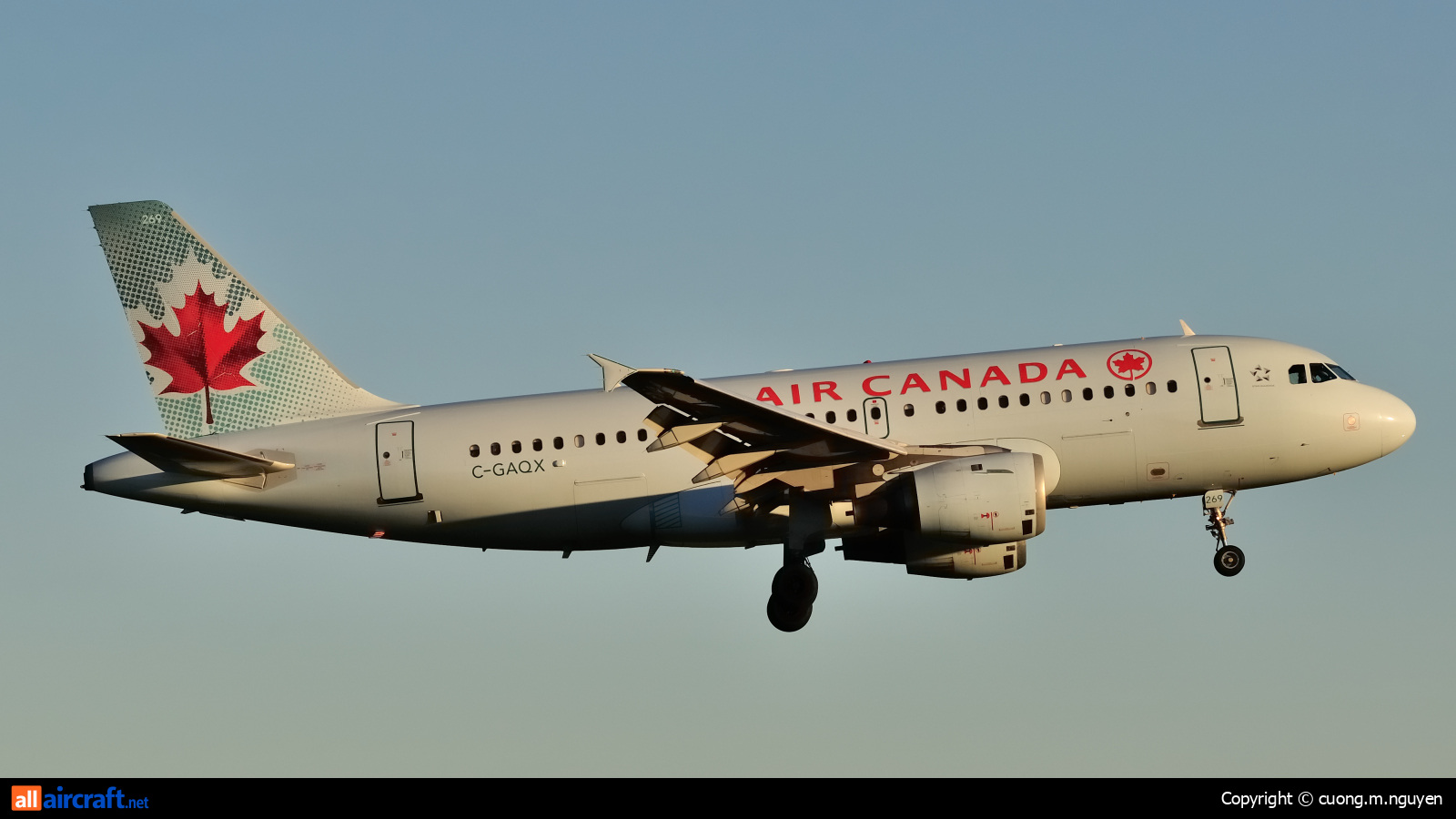 C-GAQX · Airbus A319-114 · (YUL / CYUL)