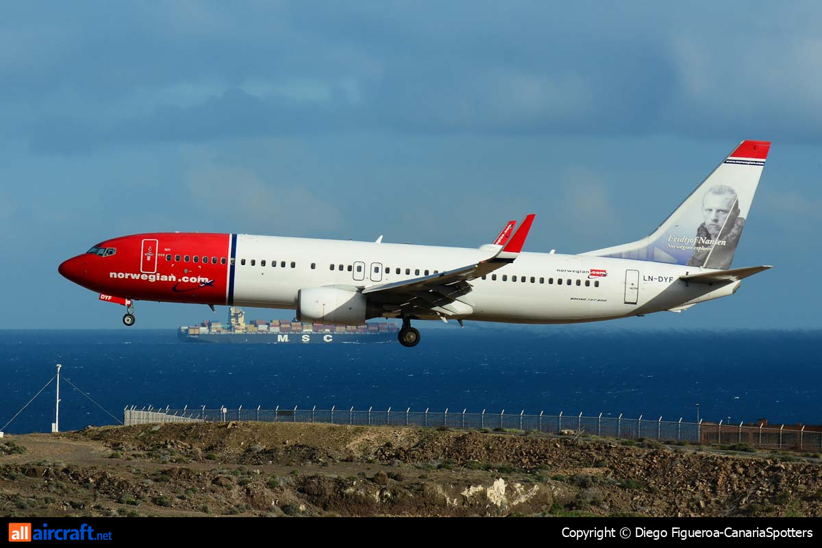 LN-DYF · Boeing 737-8JP(WL) · (LPA / GCLP)
