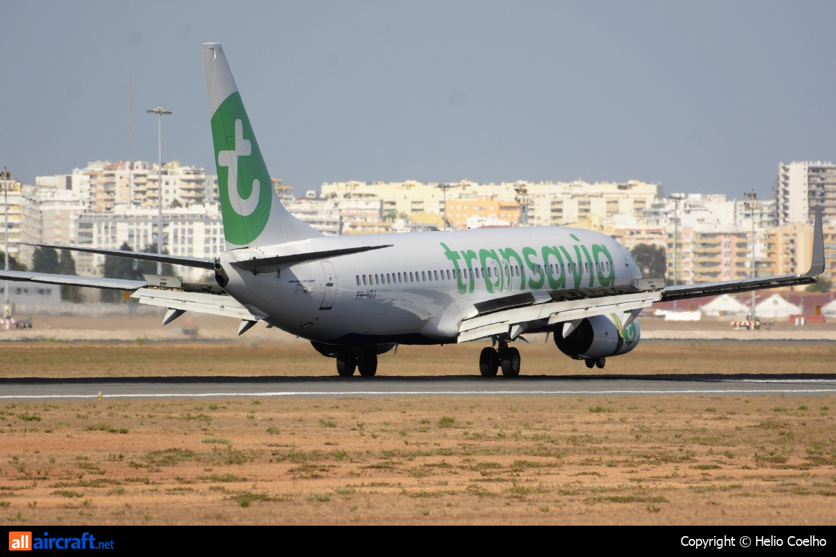 PH-HZJ · Boeing 737-8K2(WL) · (FAO / LPFR)