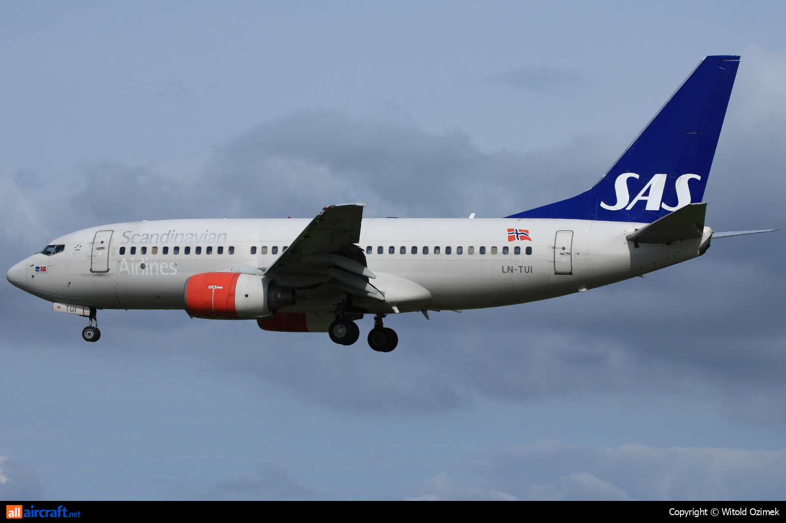 LN-TUI · Boeing 737-705 · (SVG / ENZV)