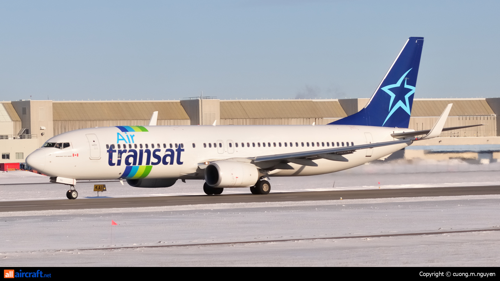 F-GZHJ · Boeing 737-86J(WL) · (YUL / CYUL)