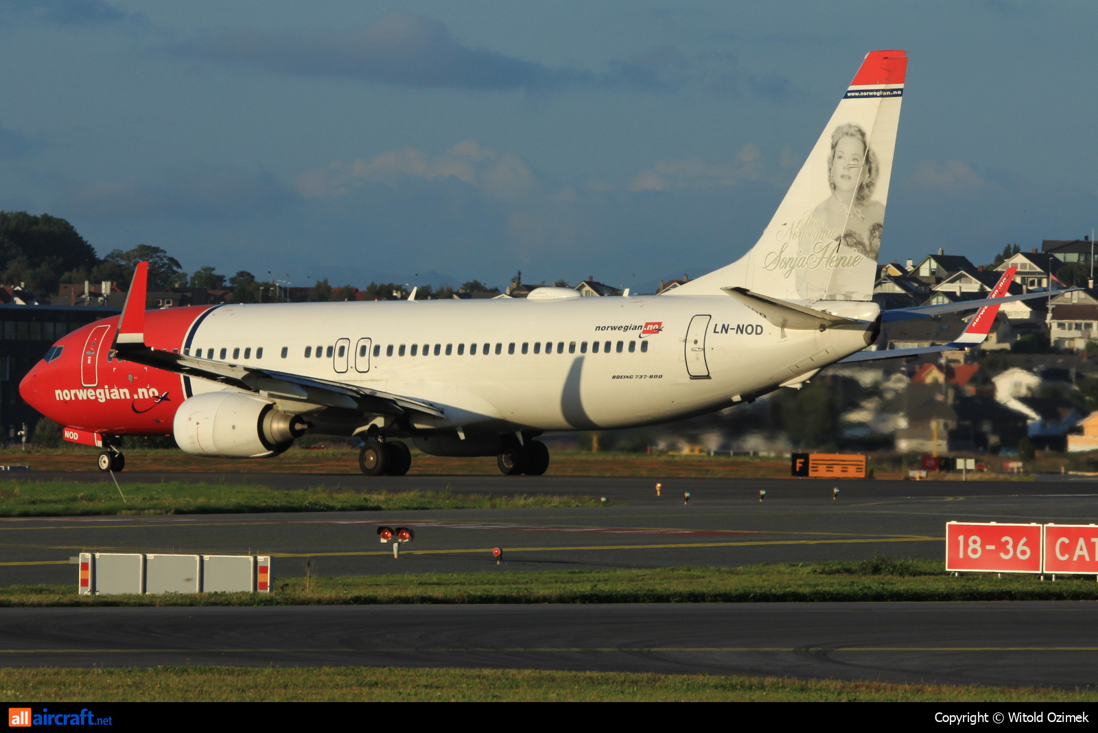LN-NOD · Boeing 737-8Q8(WL) · (SVG / ENZV)