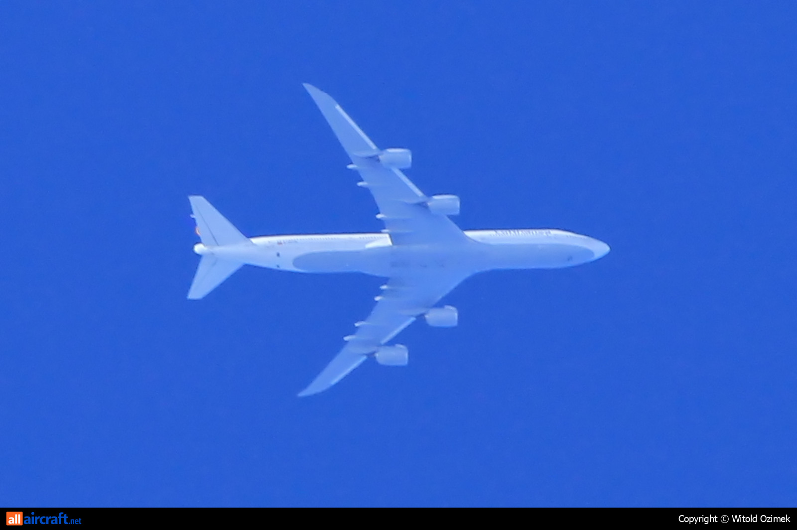D-ABYL · Boeing 747-830 · -