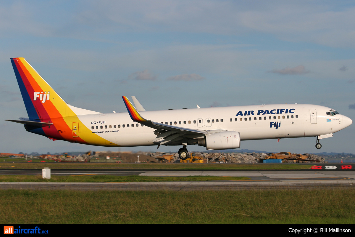 DQ-FJH · Boeing 737-8X2(WL) · (AKL / NZAA)