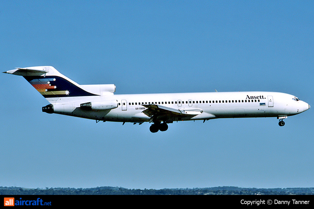 VH-RMM · Boeing 727-277 · (ADL / YPAD)