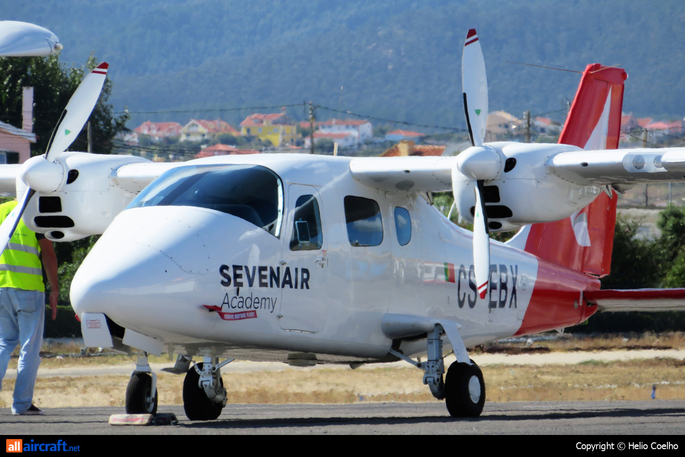 CS-EBX · Tecnam P2006T · (LPCS)