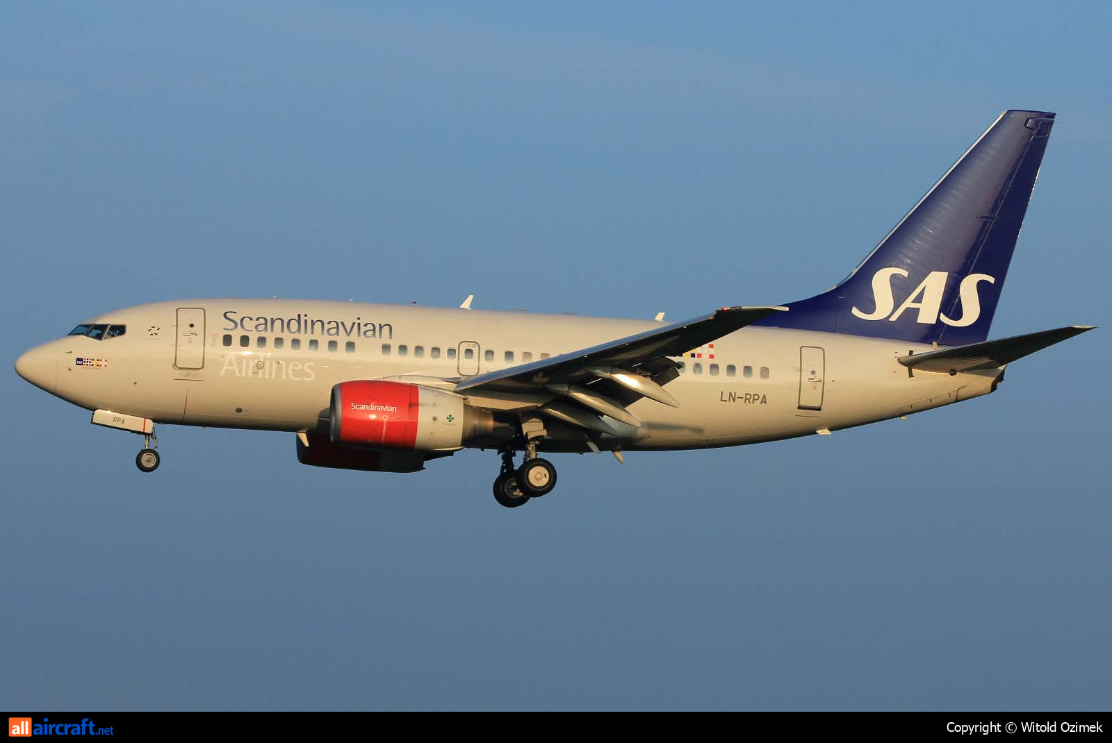 LN-RPA · Boeing 737-683 · (SVG / ENZV)