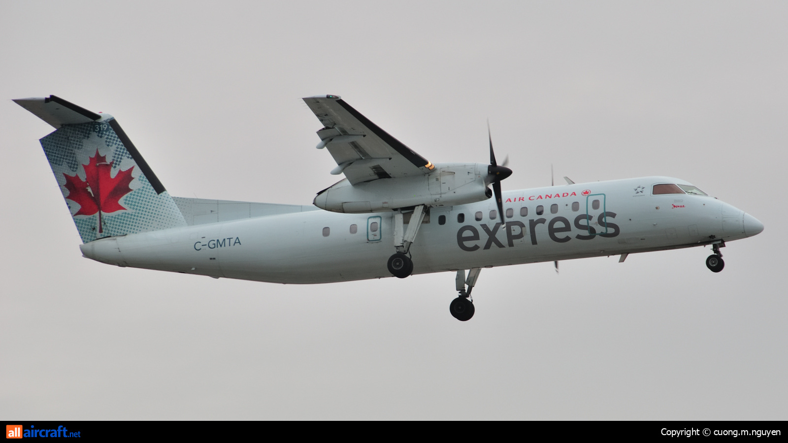 C-GMTA · Bombardier Dash 8-301 · (YYZ / CYYZ)