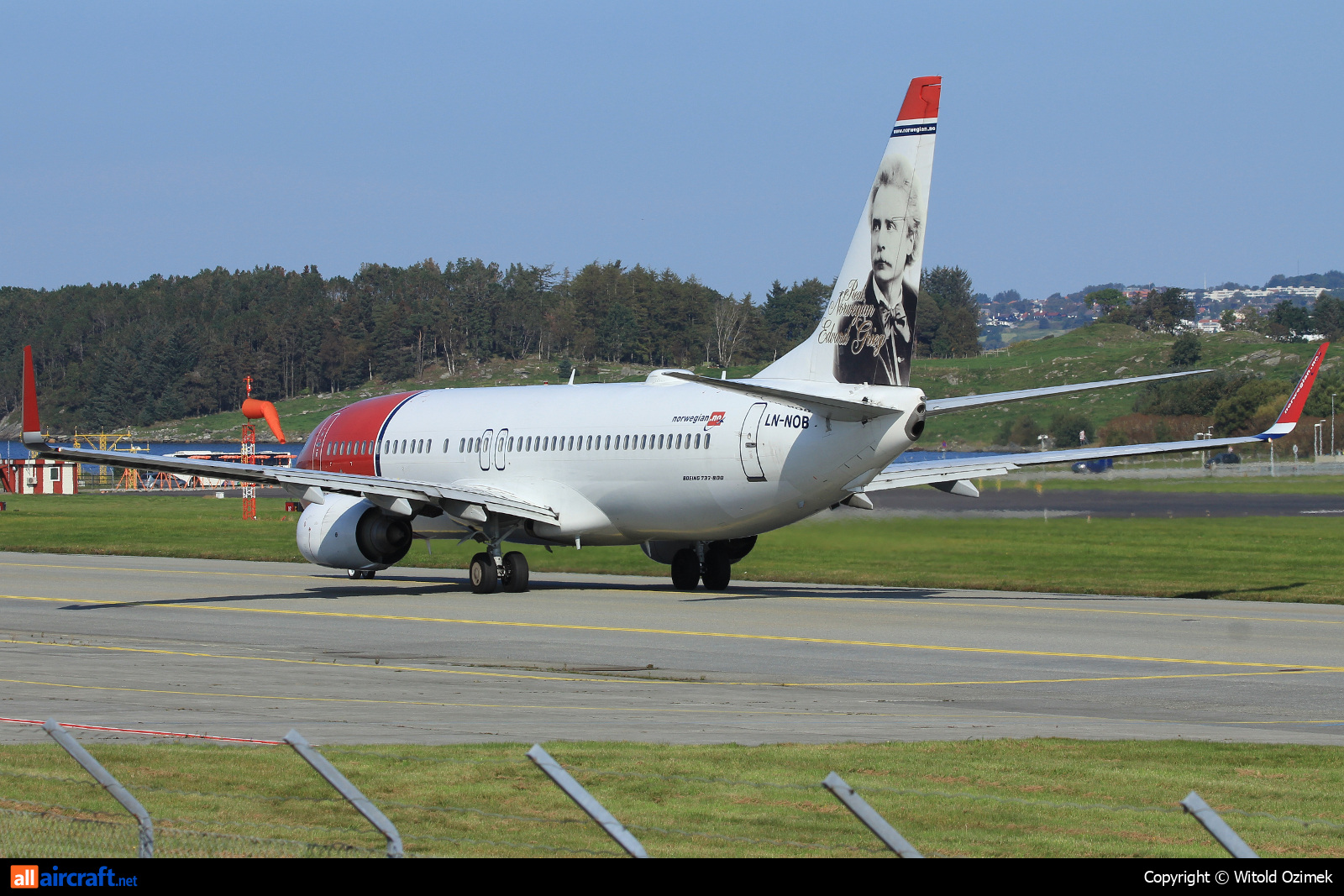 LN-NOB · Boeing 737-8FZ(WL) · (SVG / ENZV)