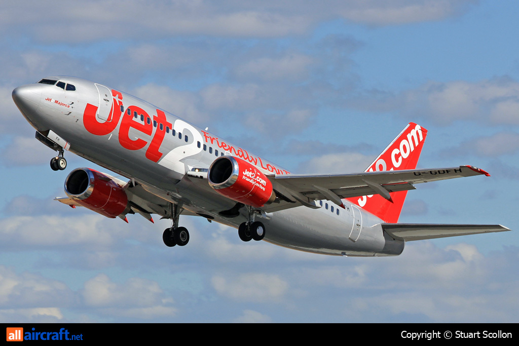G-GDFH · Boeing 737-3Y5 · (FAO / LPFR)