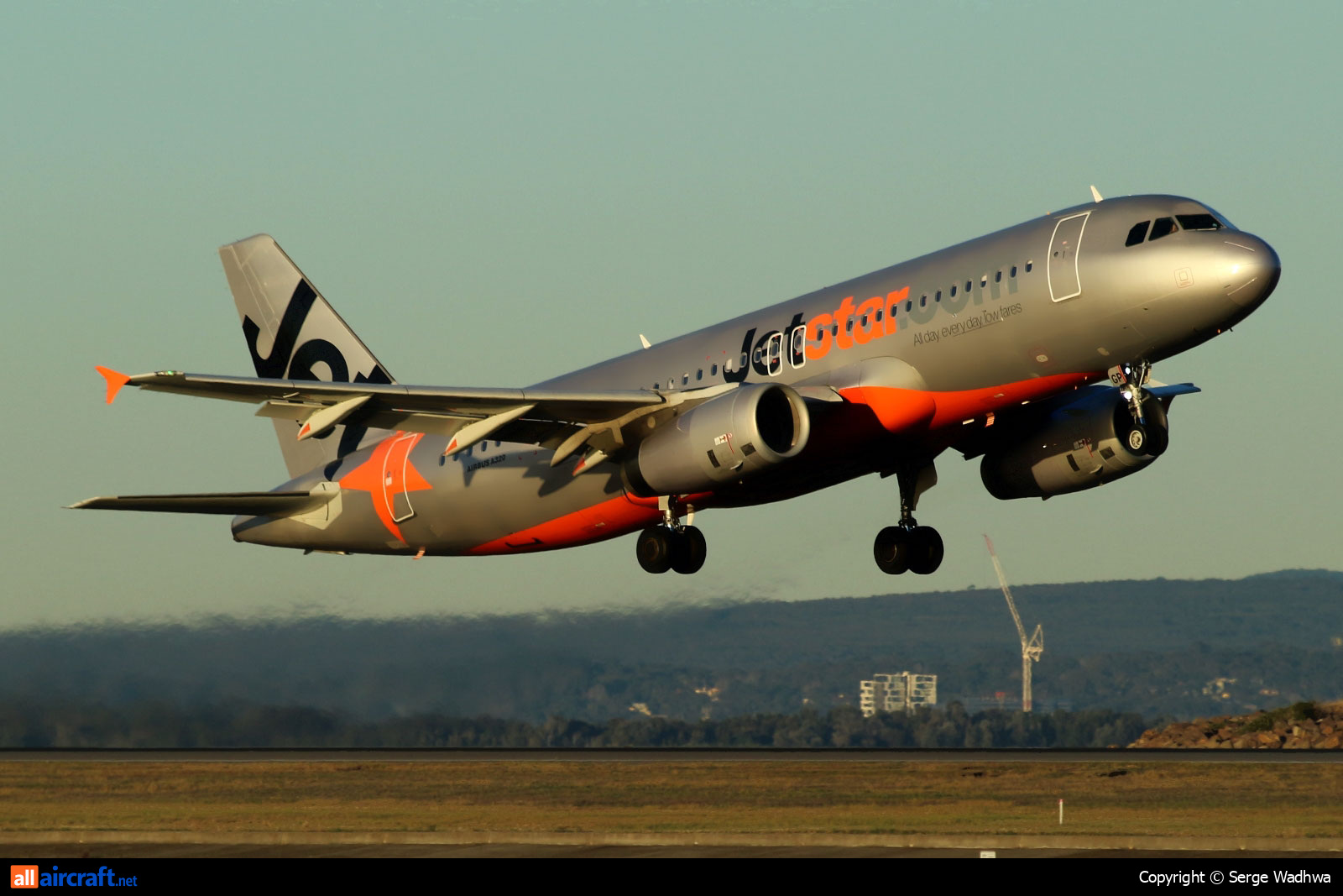 VH-VGP · Airbus A320-232 · (SYD / YSSY)