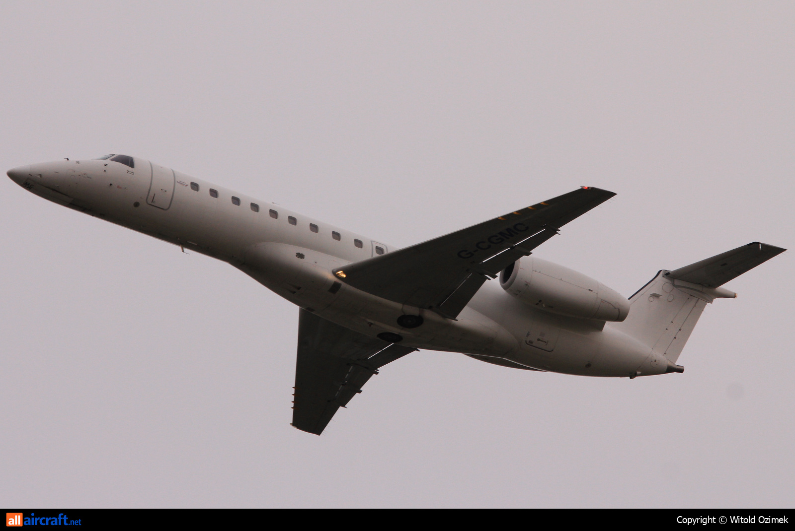 G-CGMC · Embraer ERJ-135ER · (SVG / ENZV)