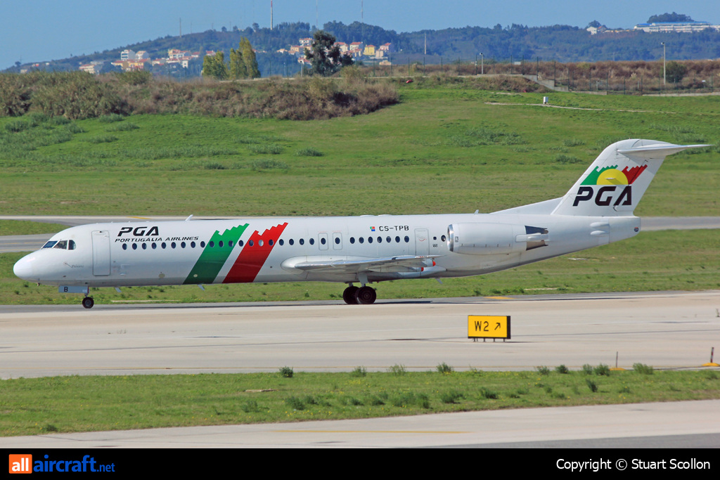 CS-TPB · Fokker 100 · (LIS/LPPT)