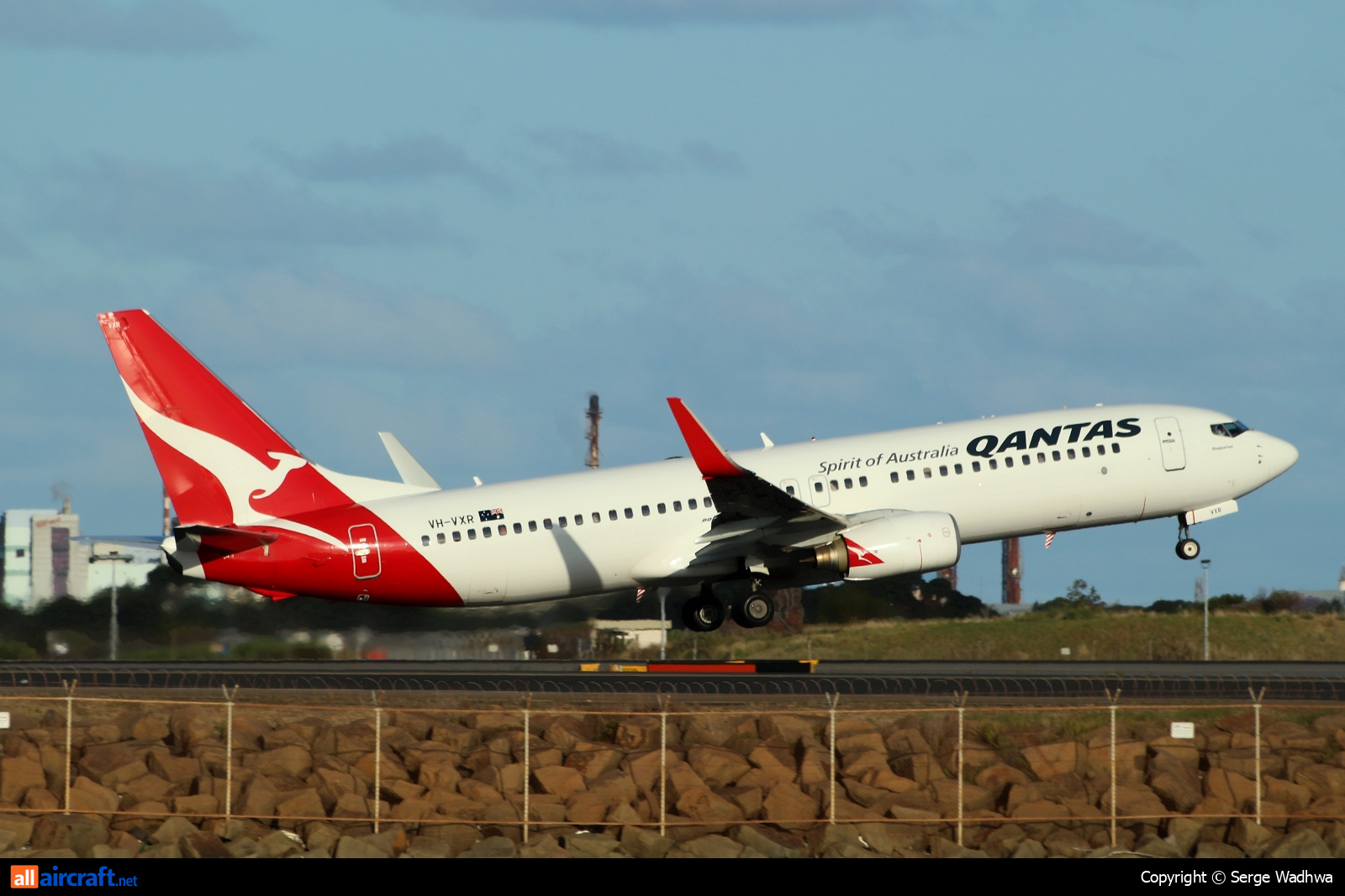 VH-VXR · Boeing 737-838 · (SYD / YSSY)