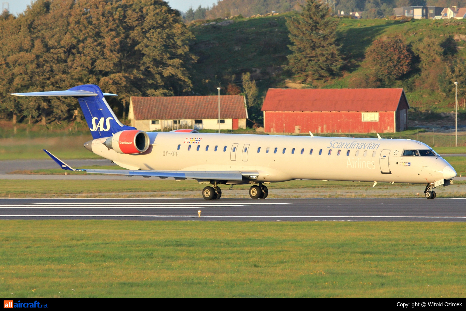 OY-KFH · Bombardier CRJ-900LR · (SVG / ENZV)