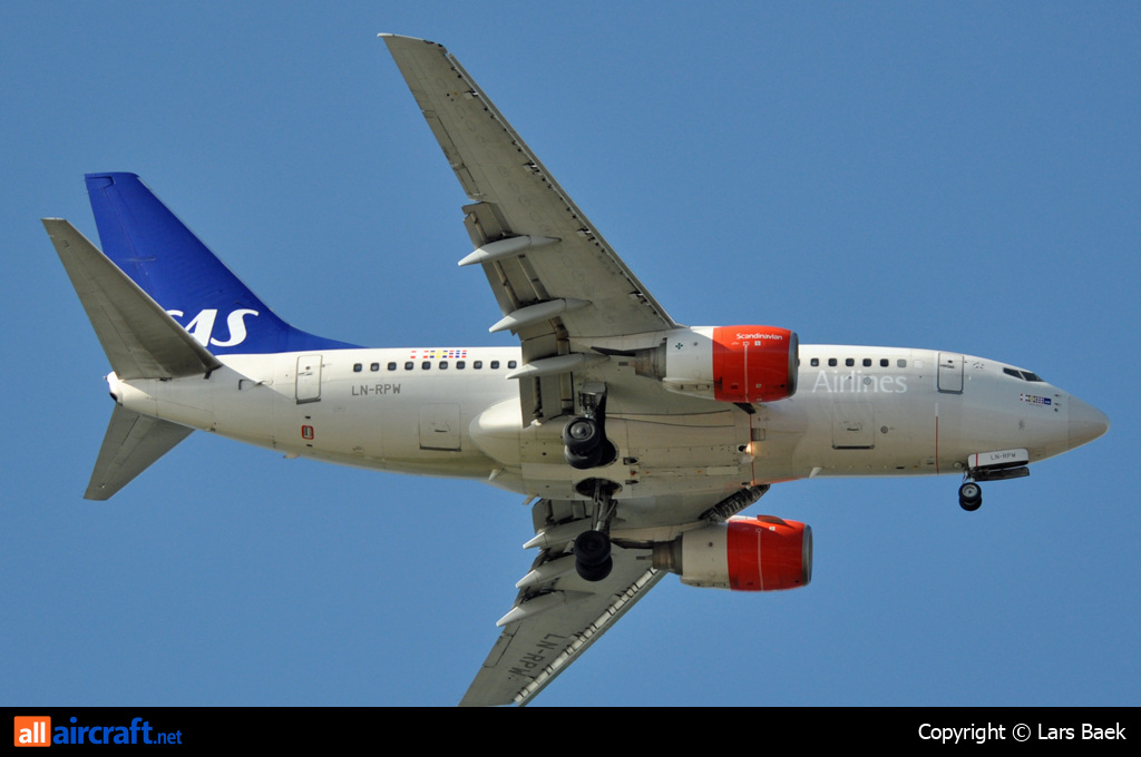 LN-RPW · Boeing 737-683 · (CPH / EKCH)