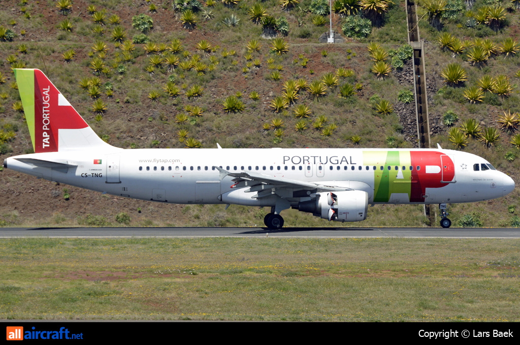 CS-TNG · Airbus A320-214 · (FNC / LPMA)