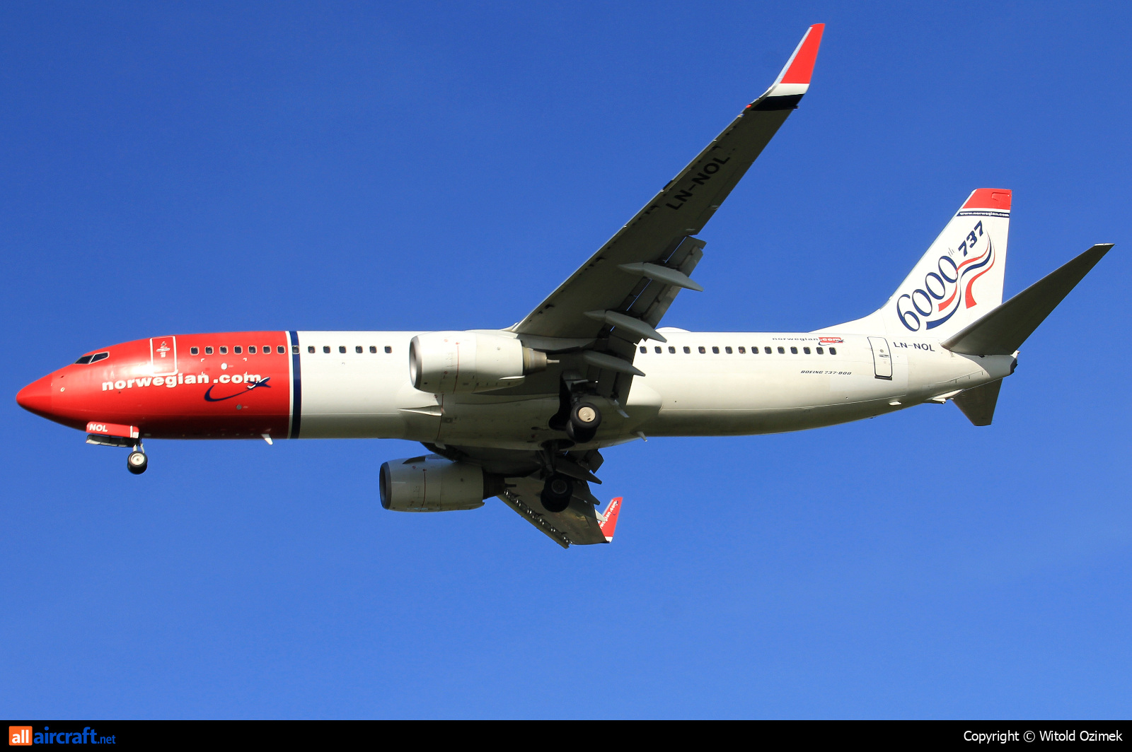 LN-NOL · Boeing 737-8Q8(WL) · (KRK / EPKK)