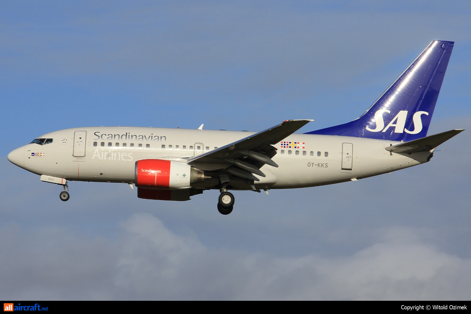 OY-KKS · Boeing 737-683 · (SVG / ENZV)
