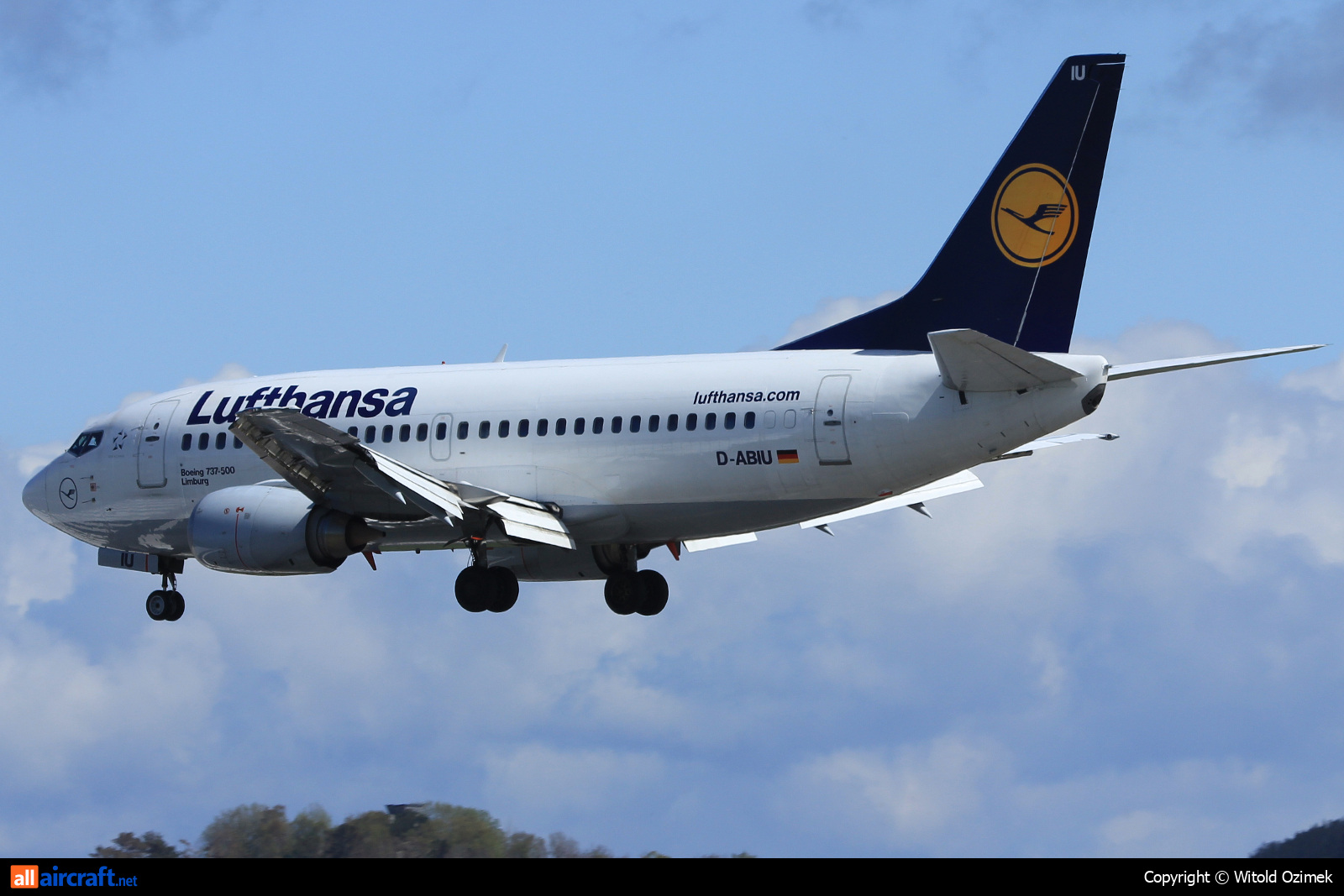 D-ABIU · Boeing 737-530 · (SVG / ENZV)